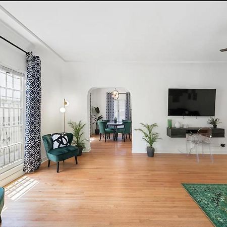 Beverly Hills Stylish & Central 1 Bedroom Apt + Parking Los Angeles Esterno foto
