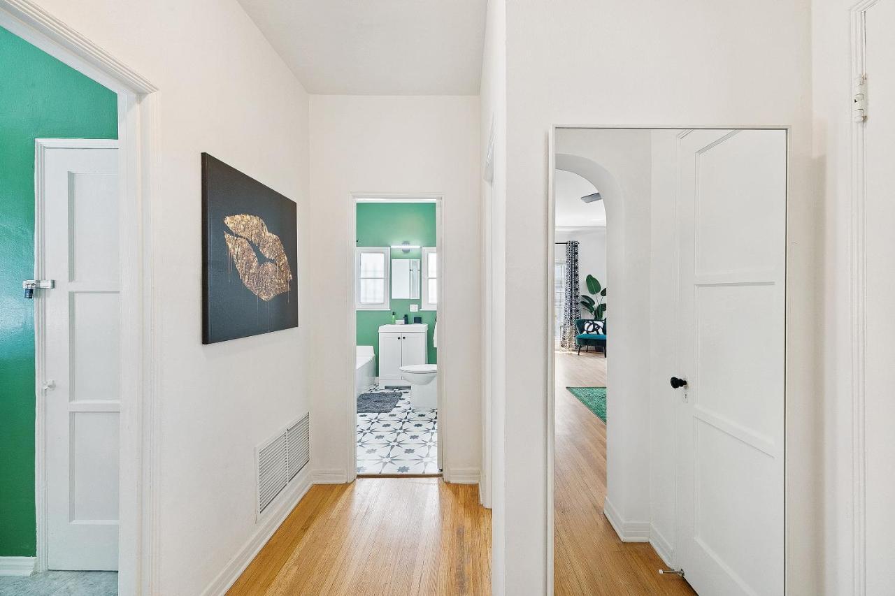 Beverly Hills Stylish & Central 1 Bedroom Apt + Parking Los Angeles Esterno foto