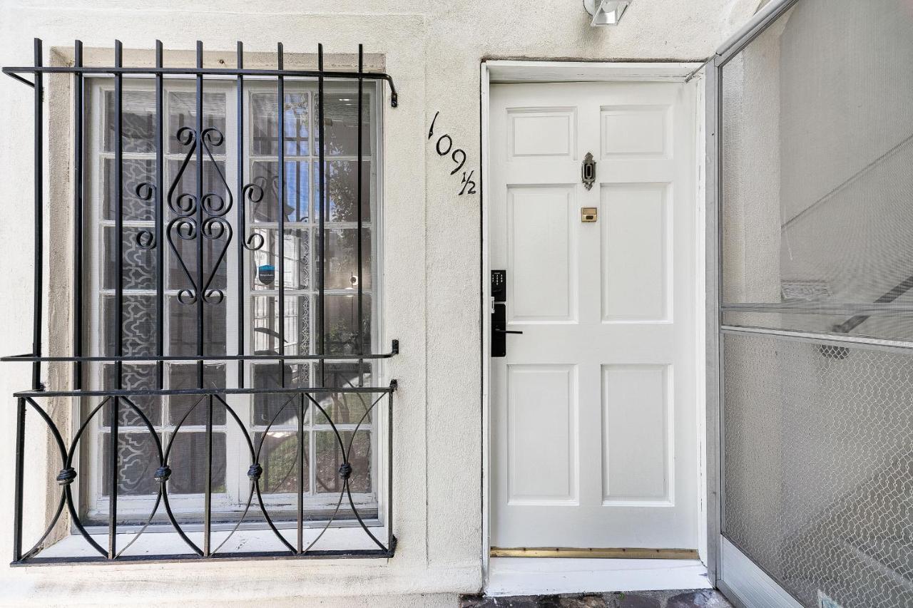 Beverly Hills Stylish & Central 1 Bedroom Apt + Parking Los Angeles Esterno foto